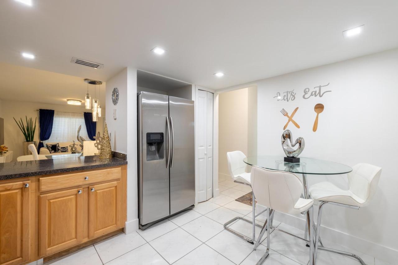 Luxurious And Cozy Townhouse 3 Bedrooms 2.5 Bath Miami Buitenkant foto