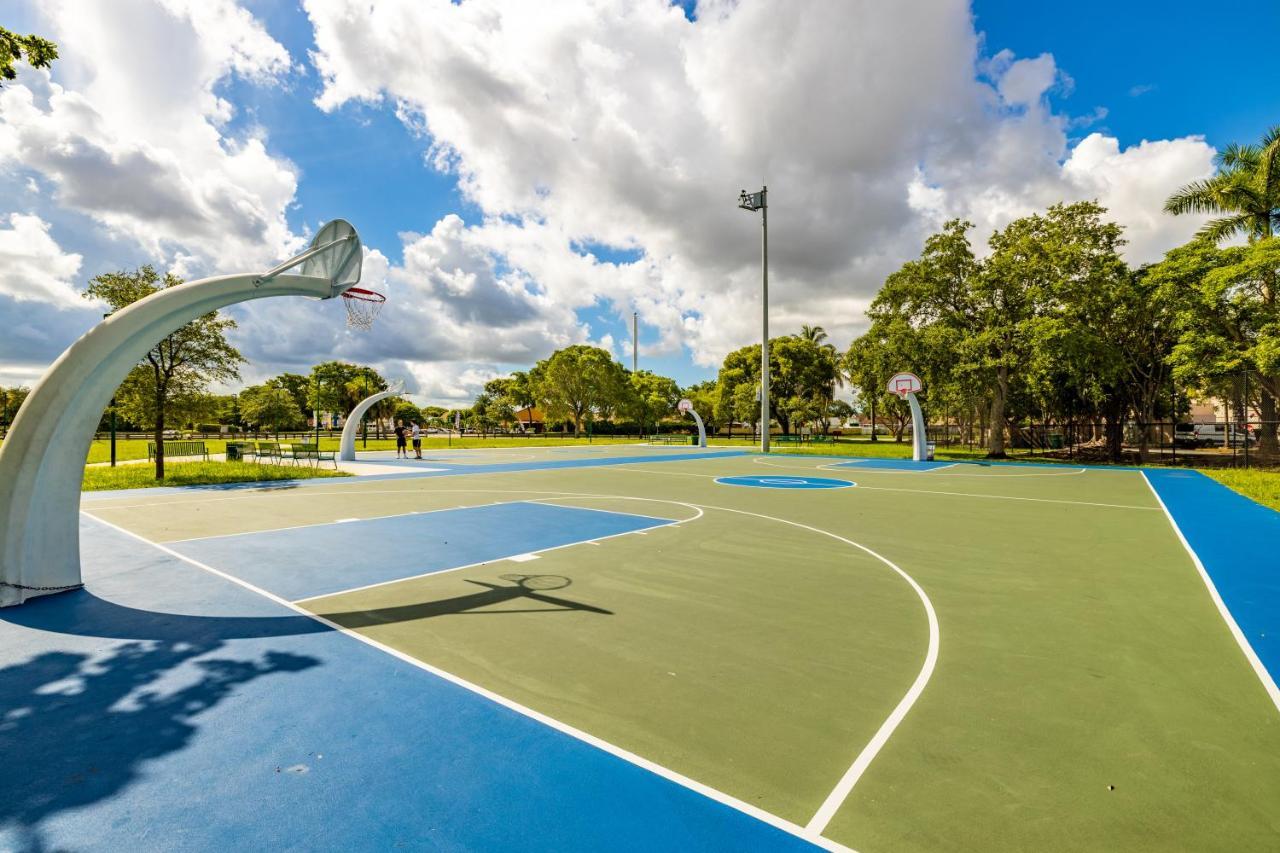 Luxurious And Cozy Townhouse 3 Bedrooms 2.5 Bath Miami Buitenkant foto